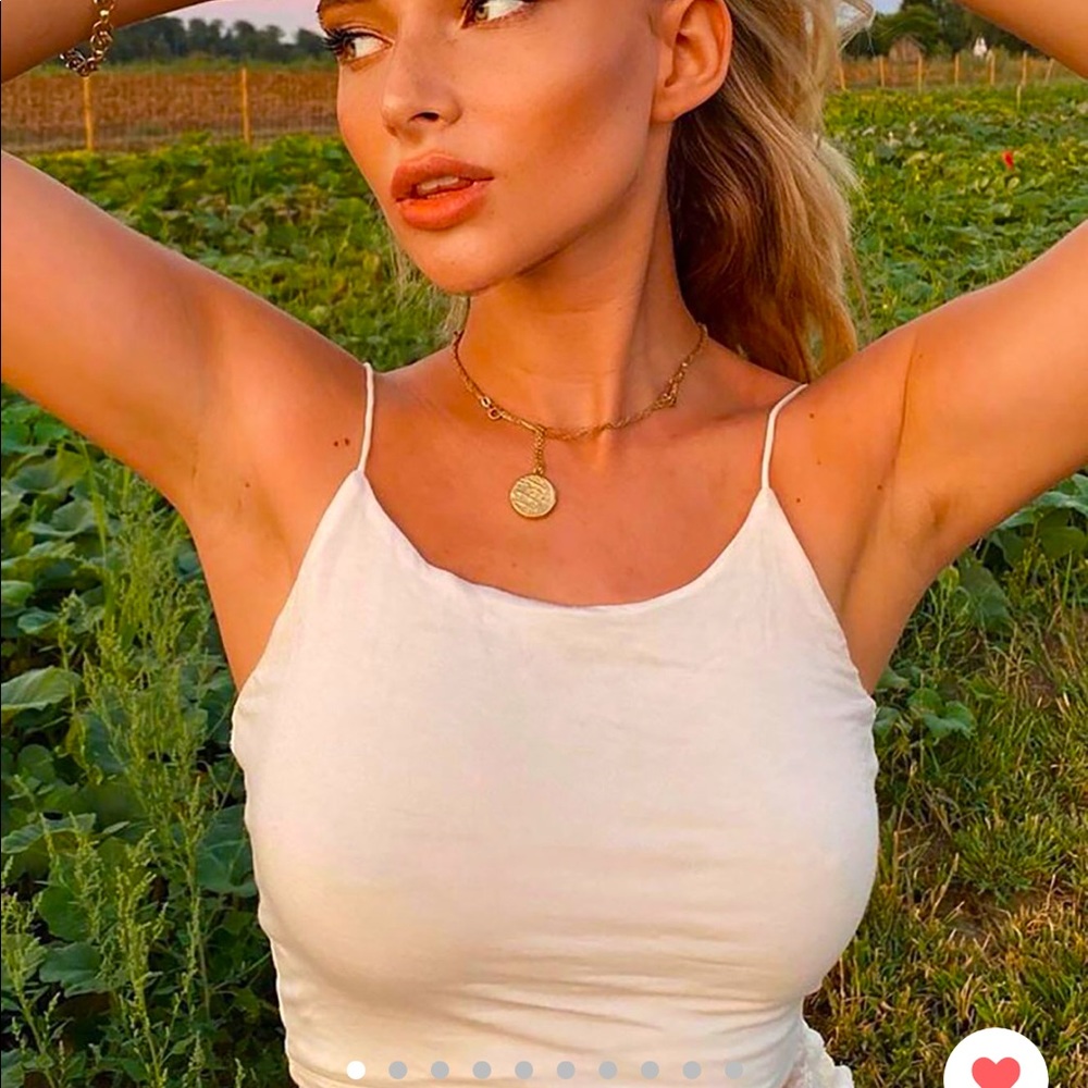 white cropped tank top